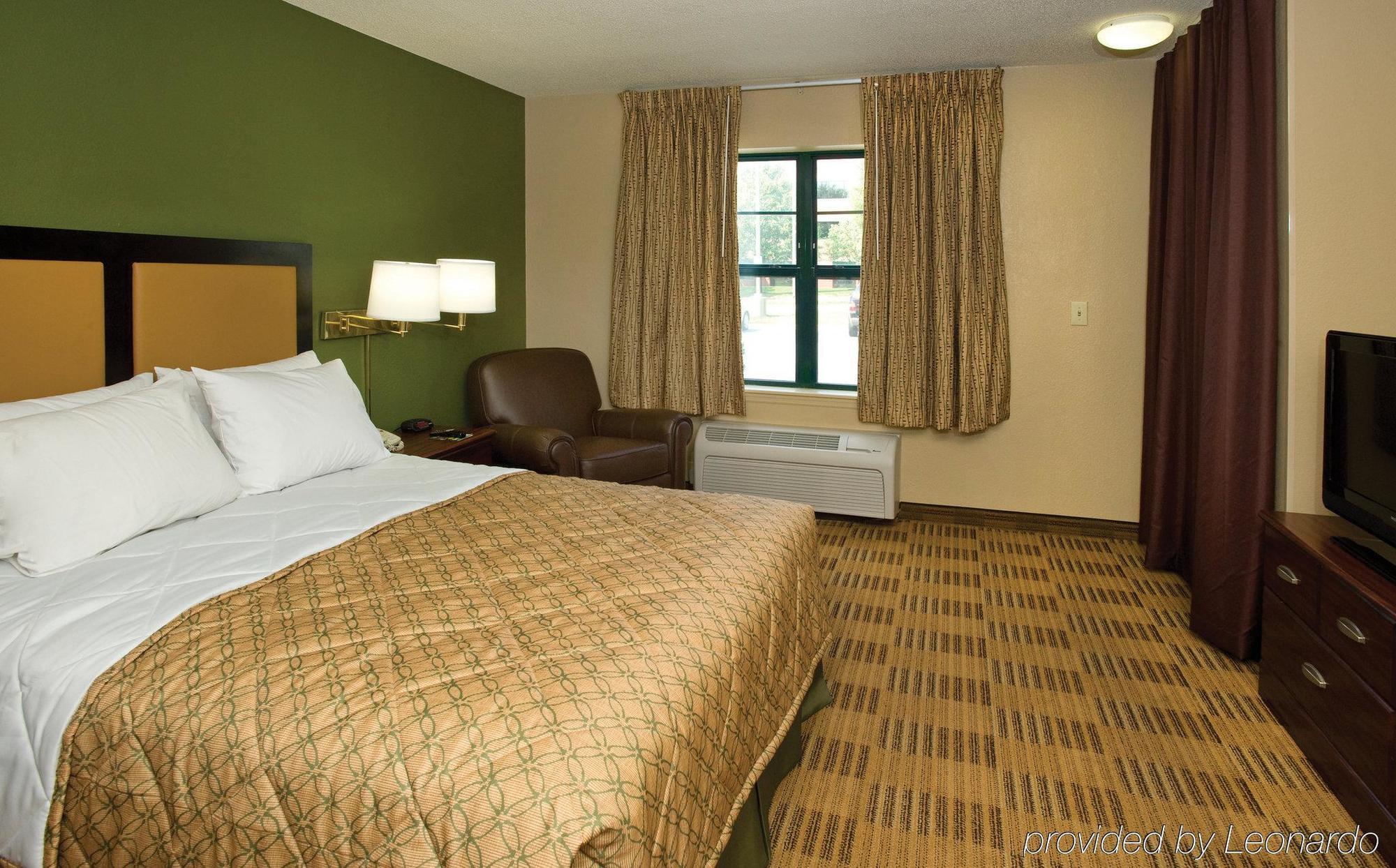 Extended Stay America Suites - Richmond - Hilltop Mall Room photo